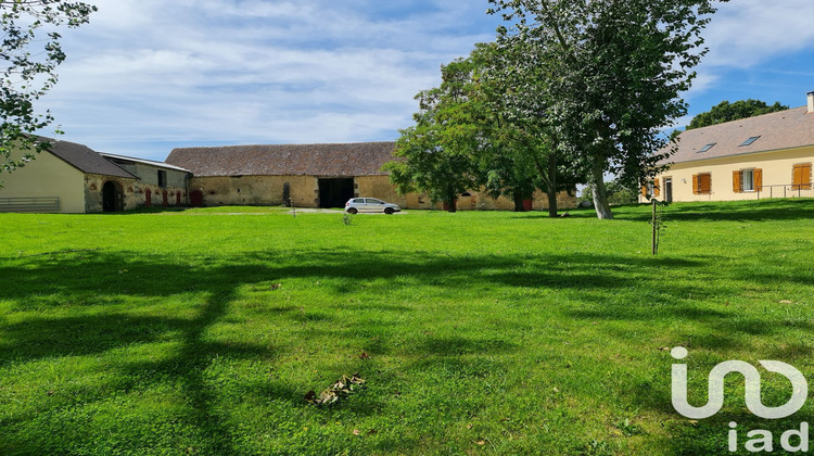 Ma-Cabane - Vente Maison Saint-Jean-d\'Assé, 240 m²